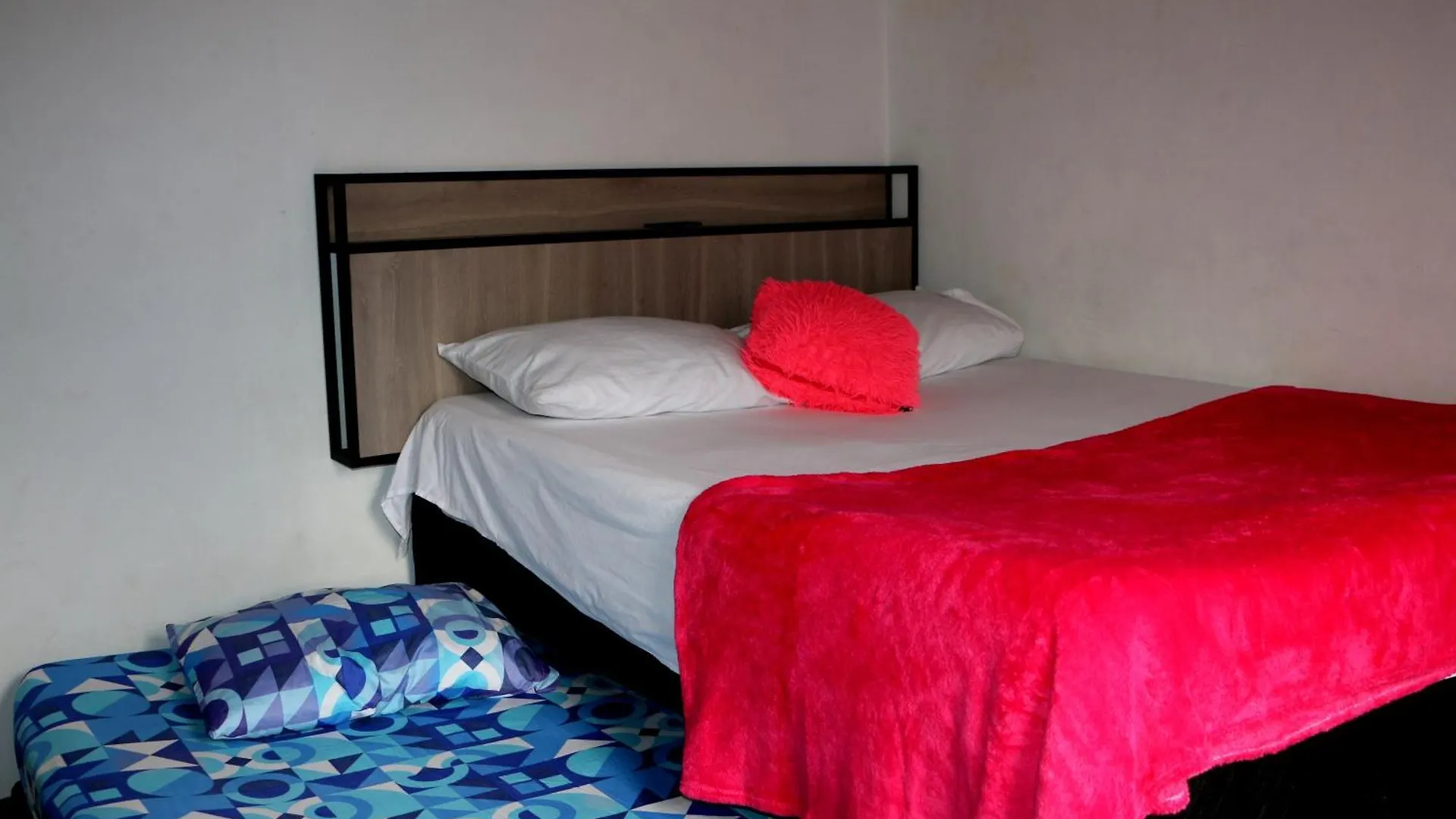 Apartment Aparta Suite Torre De Prado 401 Medellin